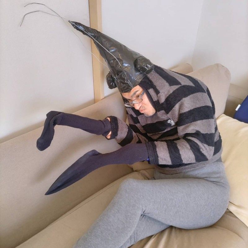 うえすぎよしひさ