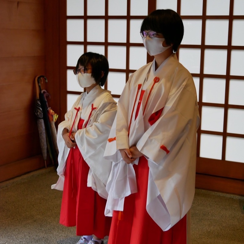 勝　友香梨