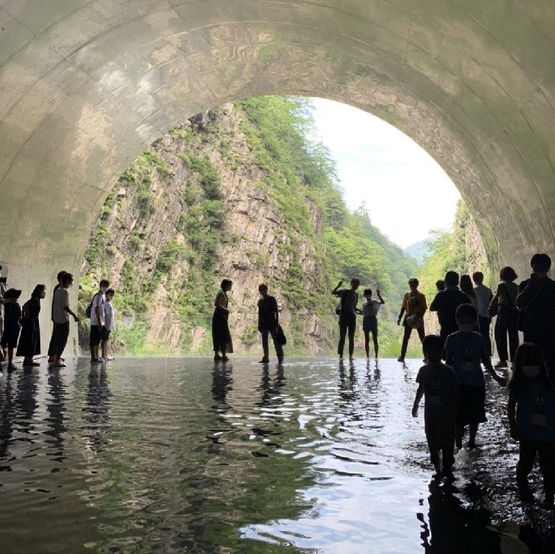 おかだみつはる