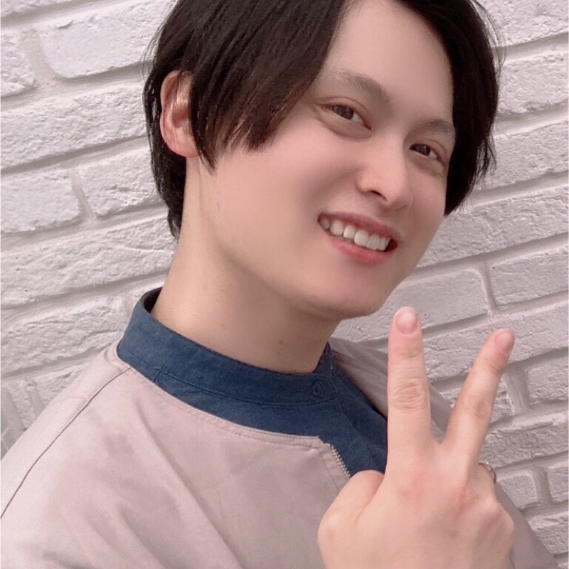 西尾　佑輔