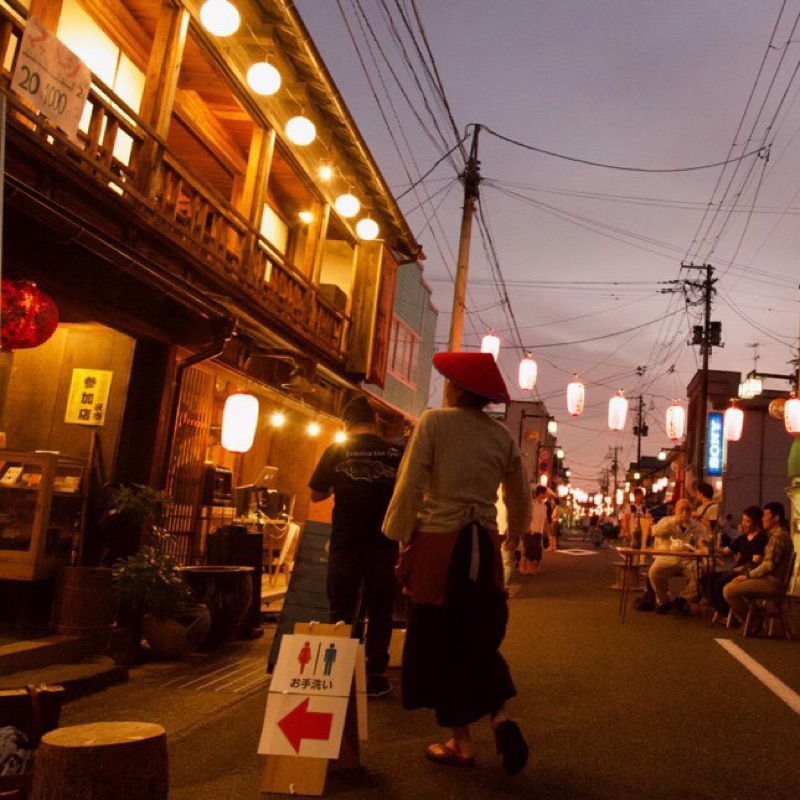 イワモトヒロコ