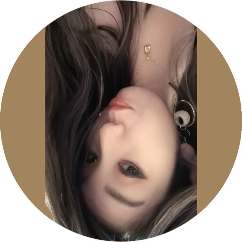 Shiho 詩穂