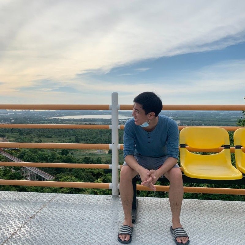 ก้อง