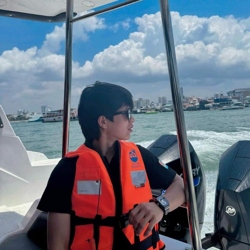 ม่อน