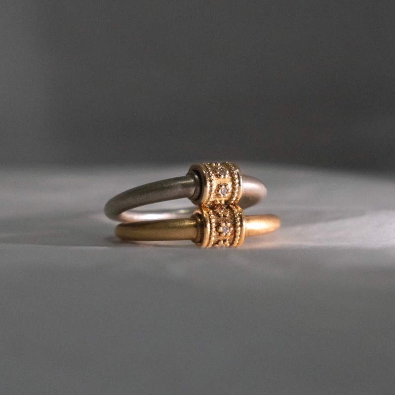 なりたやすゆき