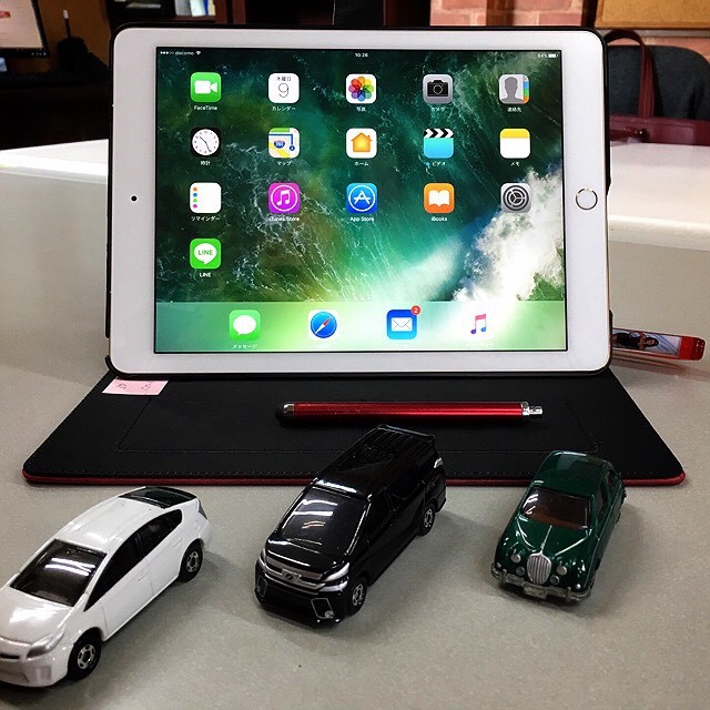 株式会社 KVカンパニー  Ipad